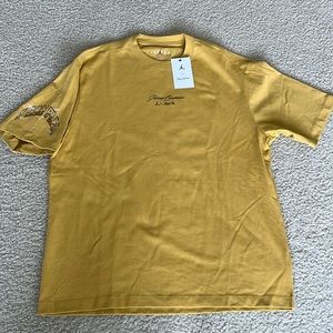 Women’s Jordan tshirt